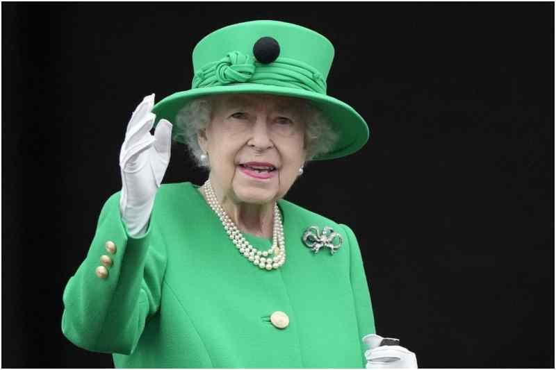 El número de la reina Isabel II con el que muchos sueñan ganarse la lotería