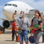Chavismo celebra la llegada de 422 turistas rusos a Margarita para "impulsar el turismo"
