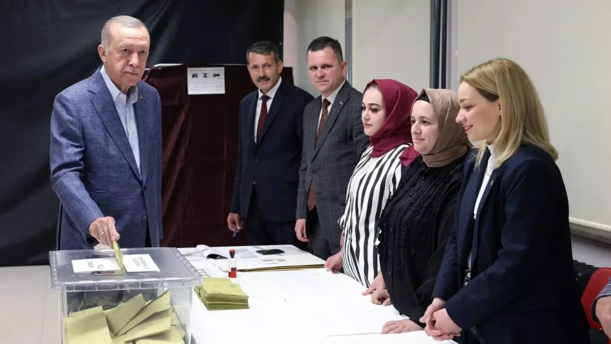 EN TURQUÍA | Erdogan no logró más del 50% de los votos y se disputará la presidencia en segunda vuelta