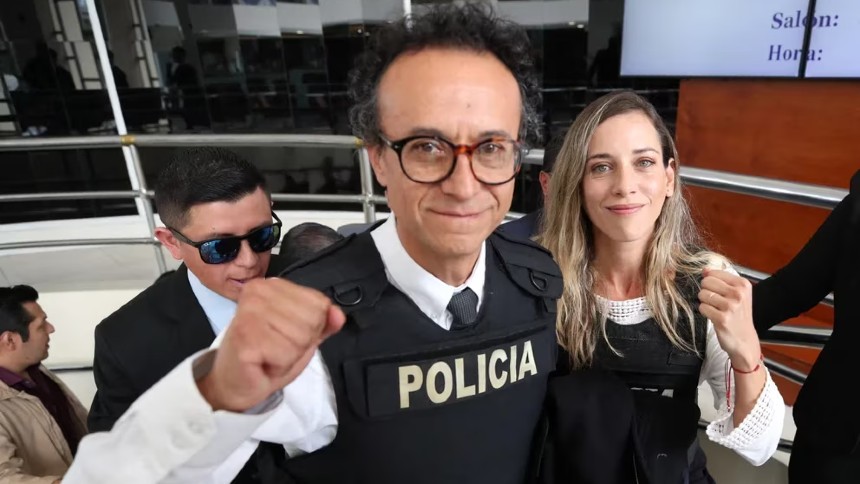 ECUADOR: Partido de Villavicencio decidió mantener a González Náder como candidata a vicepresidenta y designó un nuevo abanderado