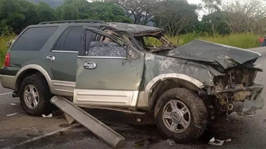 Tres monjas fallecieron en terrible accidente ocurrido en la Autopista Regional del Centro