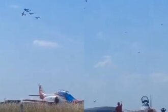 EN VIDEO: Dos aviones colisionaron durante espectáculo aéreo en Portugal