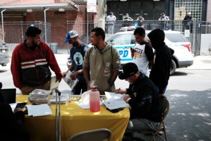 Comité de Pequeñas Empresas del Consejo en la Ciudad de Nueva York, buscan preparar y ayudar a los migrantes a conseguir empleo