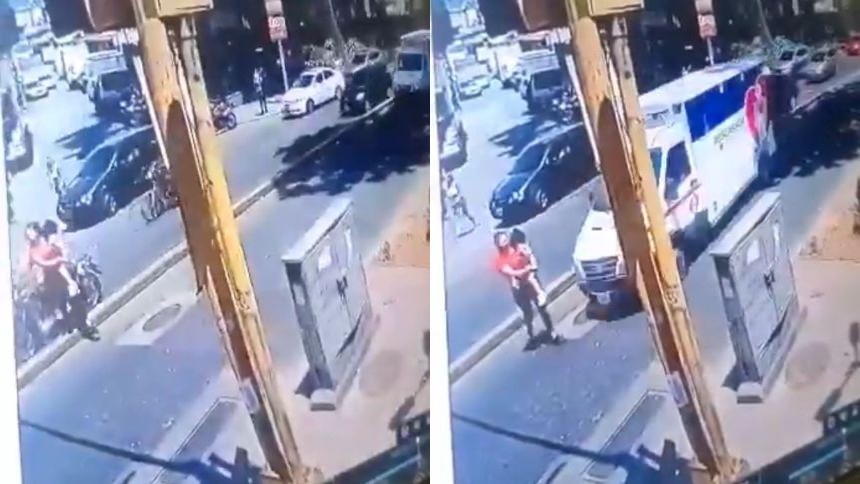 EN VIDEO: Ambulancia en contravía y a toda velocidad atropelló a una mujer con un bebé en los brazos