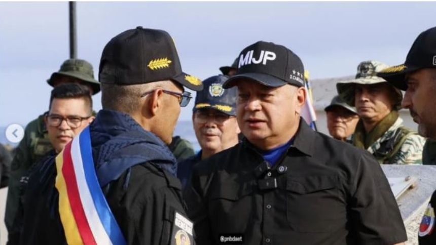 EN VIDEO: Cabello insiste en vincular a María Corina con los niños separados de sus padres venezolanos en EEUU