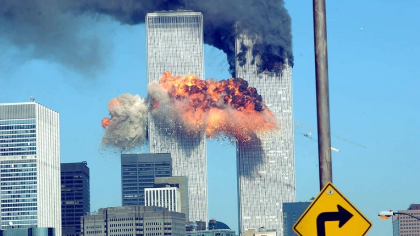En un giro judicial sin precedentes, un juez federal de Nueva York (EEUU) autorizó que las familias de las víctimas de los ataques terroristas del 11 de septiembre de 2001 puedan avanzar con una demanda civil contra el gobierno de Arabia Saudita.  