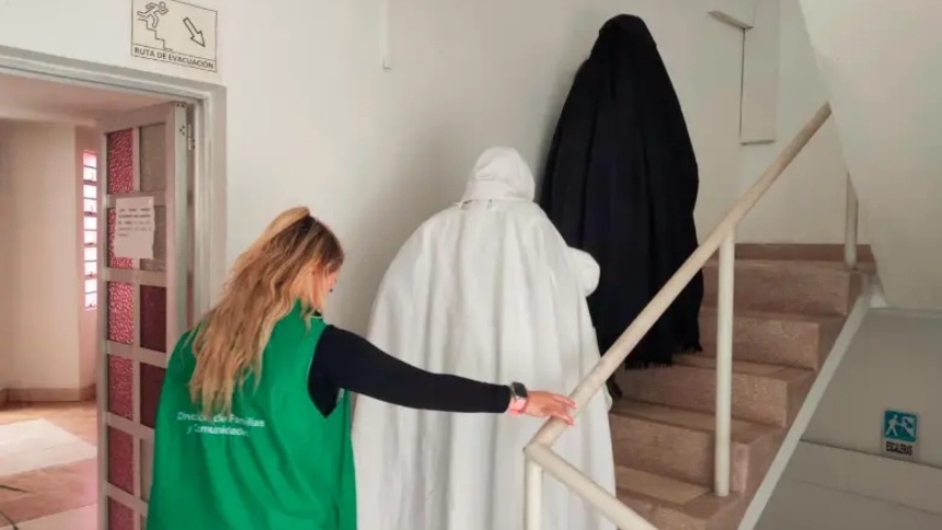 Al menos 17 menores de edad de Estados Unidos, Canadá y Guatemala, que estaban en poder de la secta ultraortodoxa judía Lev Tahor, fueron rescatados en Yarumal, en el noroeste de Colombia, informó este domingo Migración Colombia. 