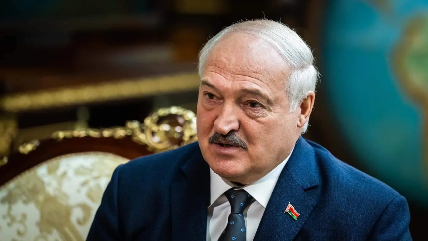 Lukashenko indulta a Nobel de la Paz y a principales líderes opositores bielorrusos