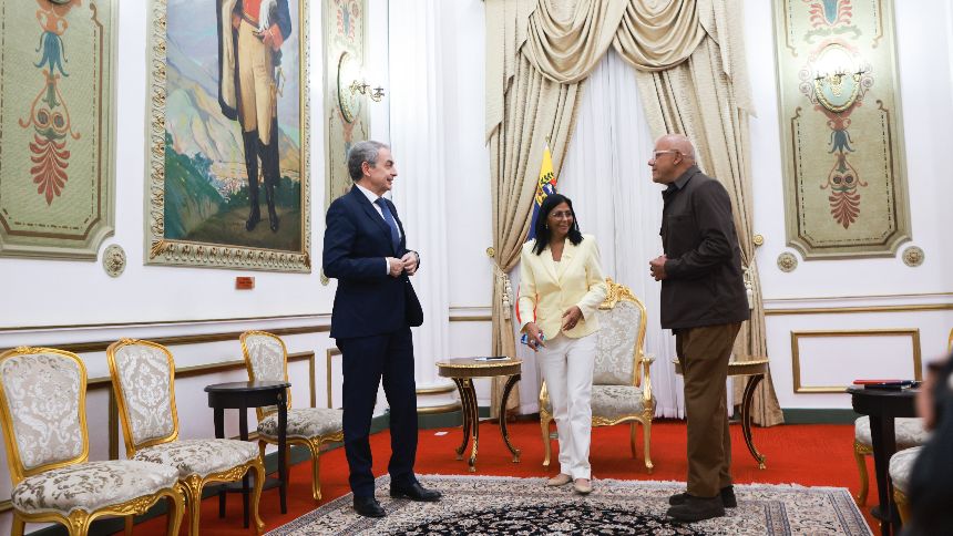 Zapatero dice que ayudará a Venezuela y cree que la amnistía será "un antes y un después"