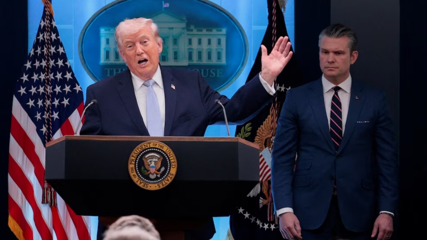 El presidente de Estados Unidos, Donald Trump, volvió a colocar este lunes, 6 de abril, a Venezuela en el centro de su discurso energético mientras lanzaba un ultimátum a Irán por la escalada del conflicto militar en ese país. 