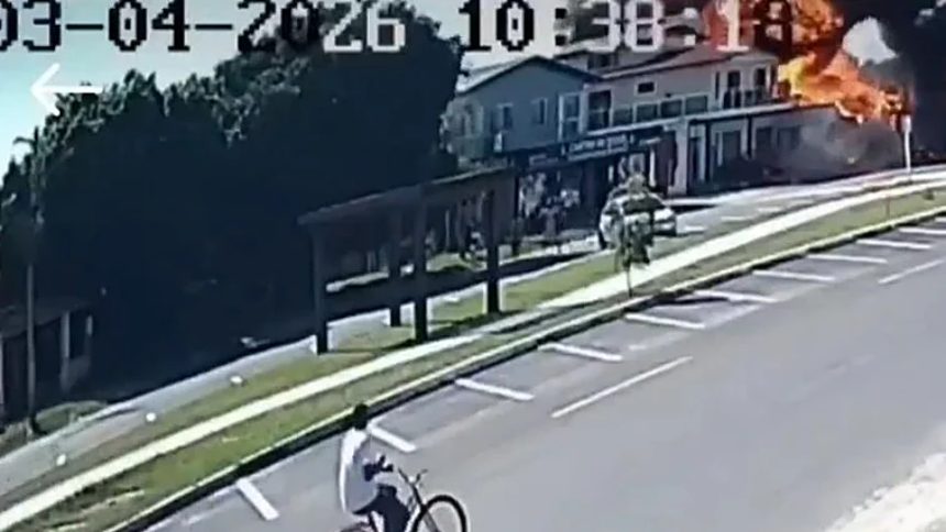 VIDEO IMPACTANTE: Avión se estrelló contra un restaurante en Brasil, confirman cuatro fallecidos