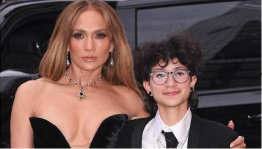 Jlo y su hijo Oskar Muñiz