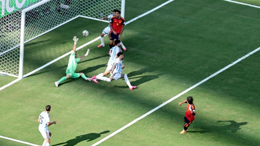España derrotó a Argentina en la prórroga para alzar su segunda copa del mundo