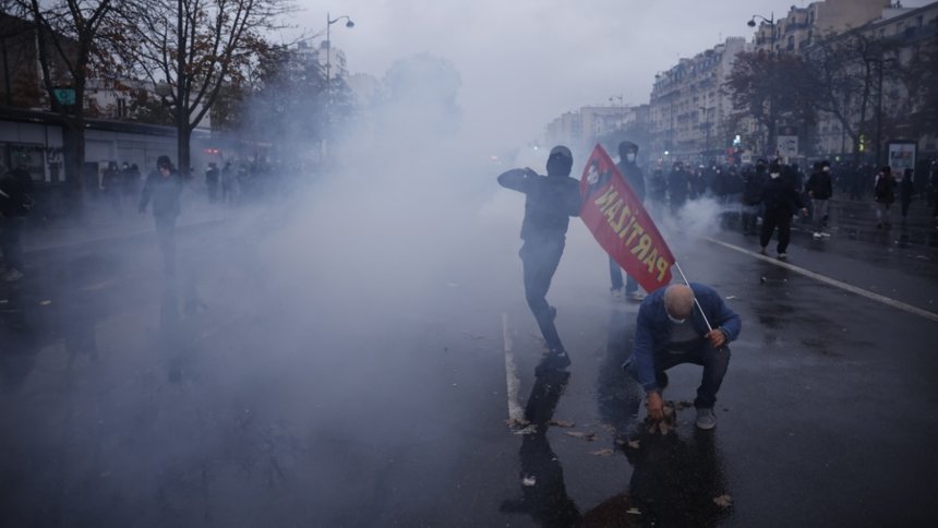 Francia registra más de 1.000 detenidos en las nuevas protestas de este 24-Oct