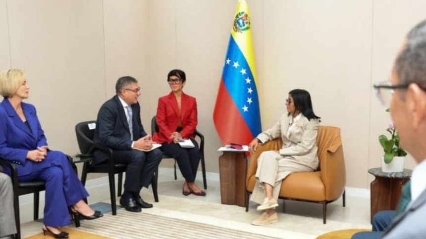 Delcy Rodríguez recibió a representantes de Baker Hughes para evaluar alianzas en proyectos gasíferos
