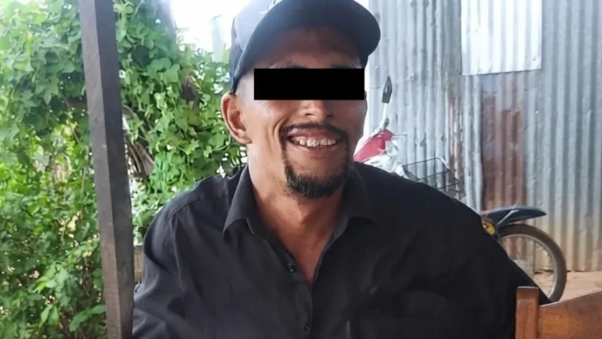 Interpol busca a migrante que agredió brutalmente con un machete a su pareja en Colombia y huyó a Venezuela